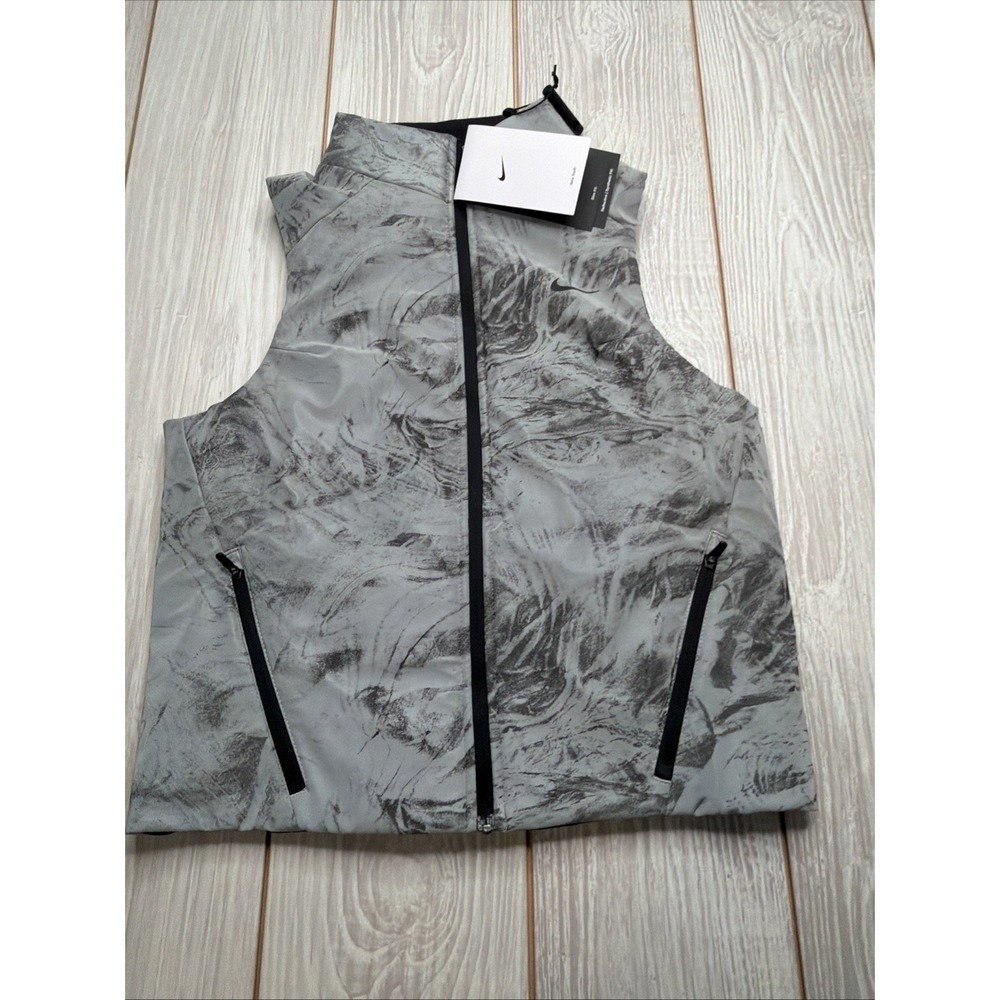 New Nike Womens Swift Therma-fit Adv Reflective Running Vest Size XS HV2762-078